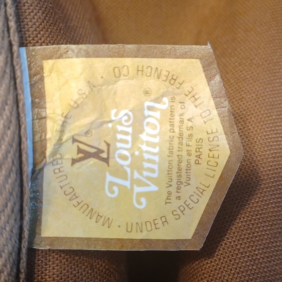 Louis Vuitton Vintage 'Made in USA' - Picture 10 of 13